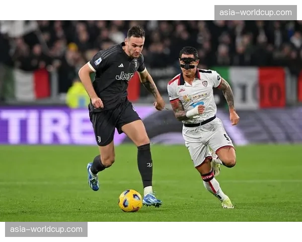 战报:卡利亚里2-1绝杀恩波利,逃离降级区 战报:卡利亚里2-1绝杀恩波利,逃离降级区